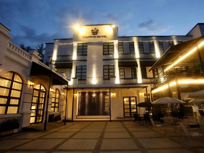 Stanton Hotel Kota Kinabalu Esterno foto