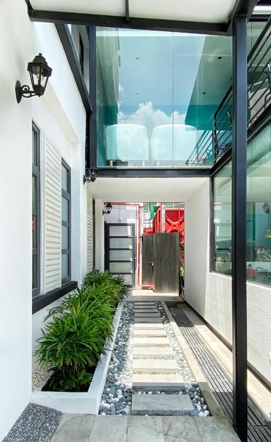 Stanton Hotel Kota Kinabalu Esterno foto